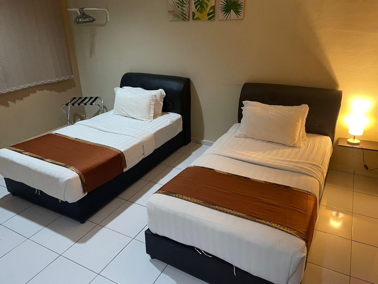 Twin Sharing Room